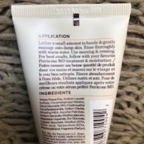 Perricone MD Citrus Brightening Cleanser *NEW - Picture 2 of 4
